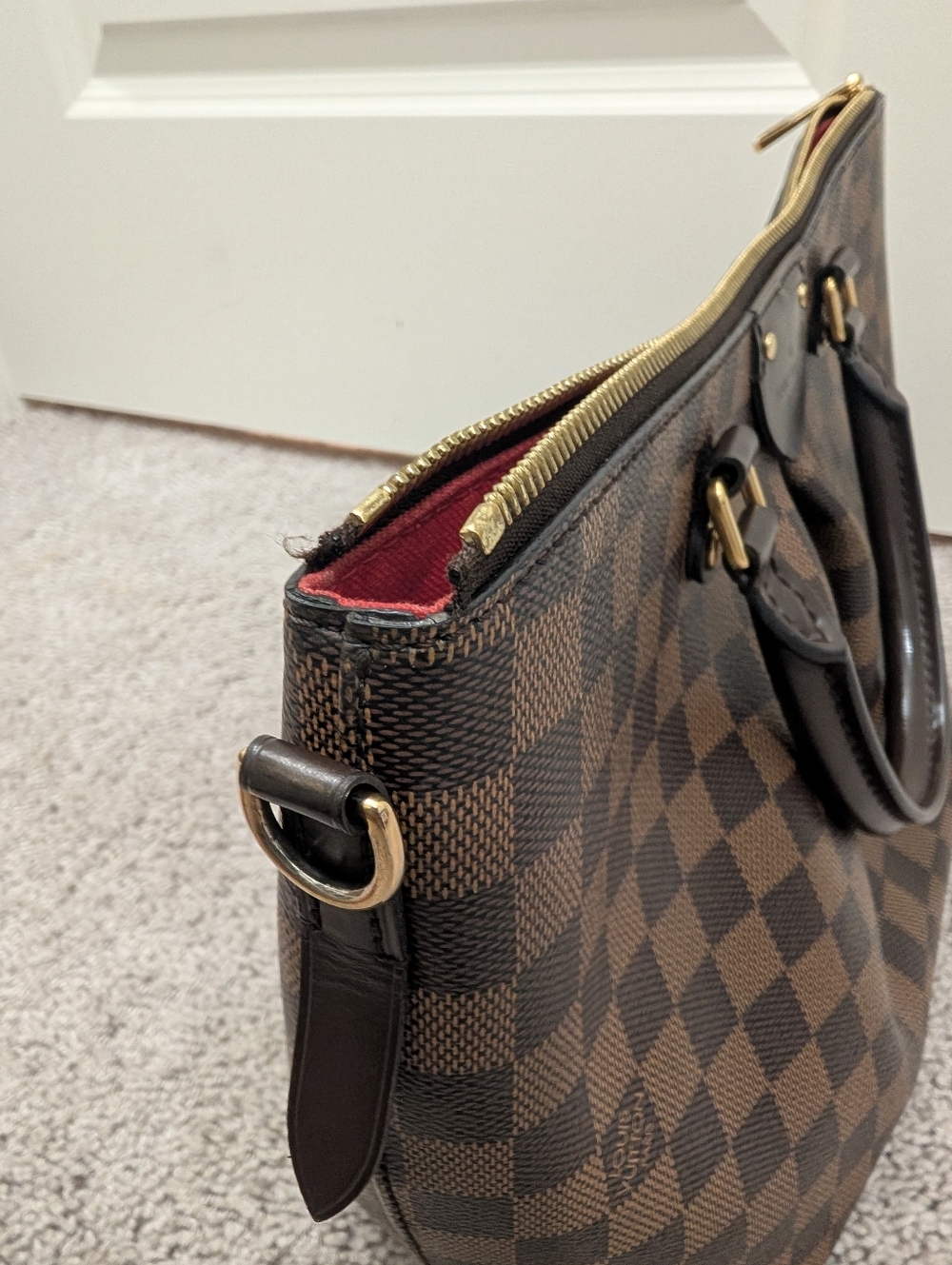 Authentic Louis Vuitton Sienna MM Damier Ebene w/COA - Picture 5 of 16